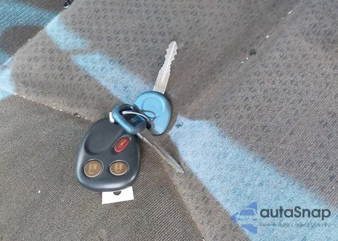 2003 Chevrolet Silverado 2500Hd Ls z USA, uszkodzony, nr VIN 1GCHK29U83E321435